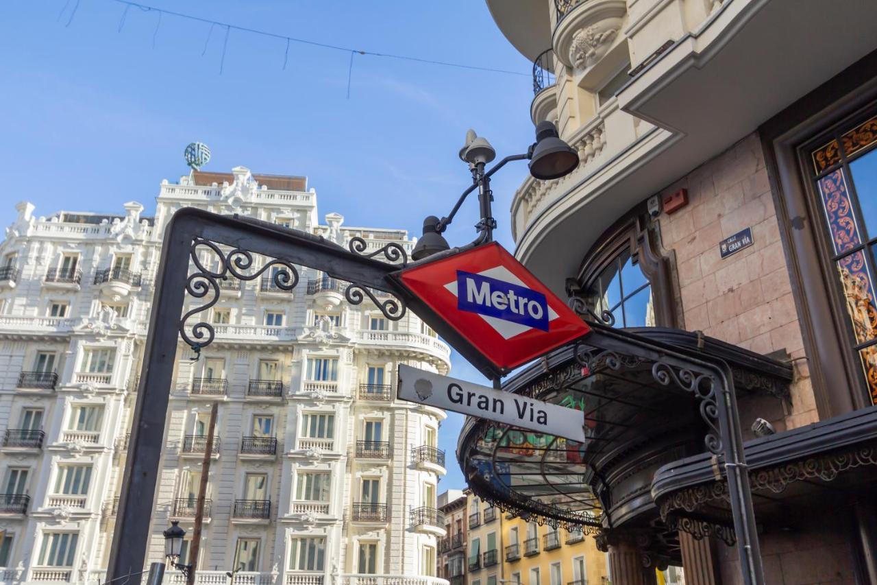 Gran Via Apartment Madrid Exterior photo